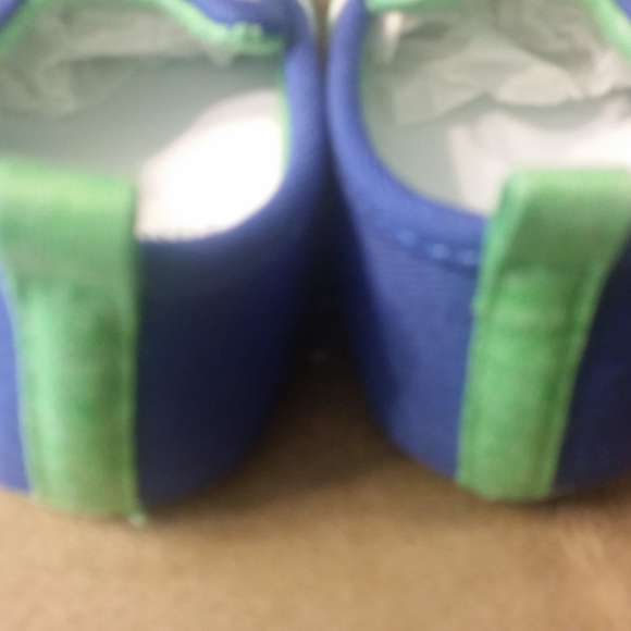 Rosie's Pope "I See You" Crib Shoe 0-3M - Picture 2 of 8